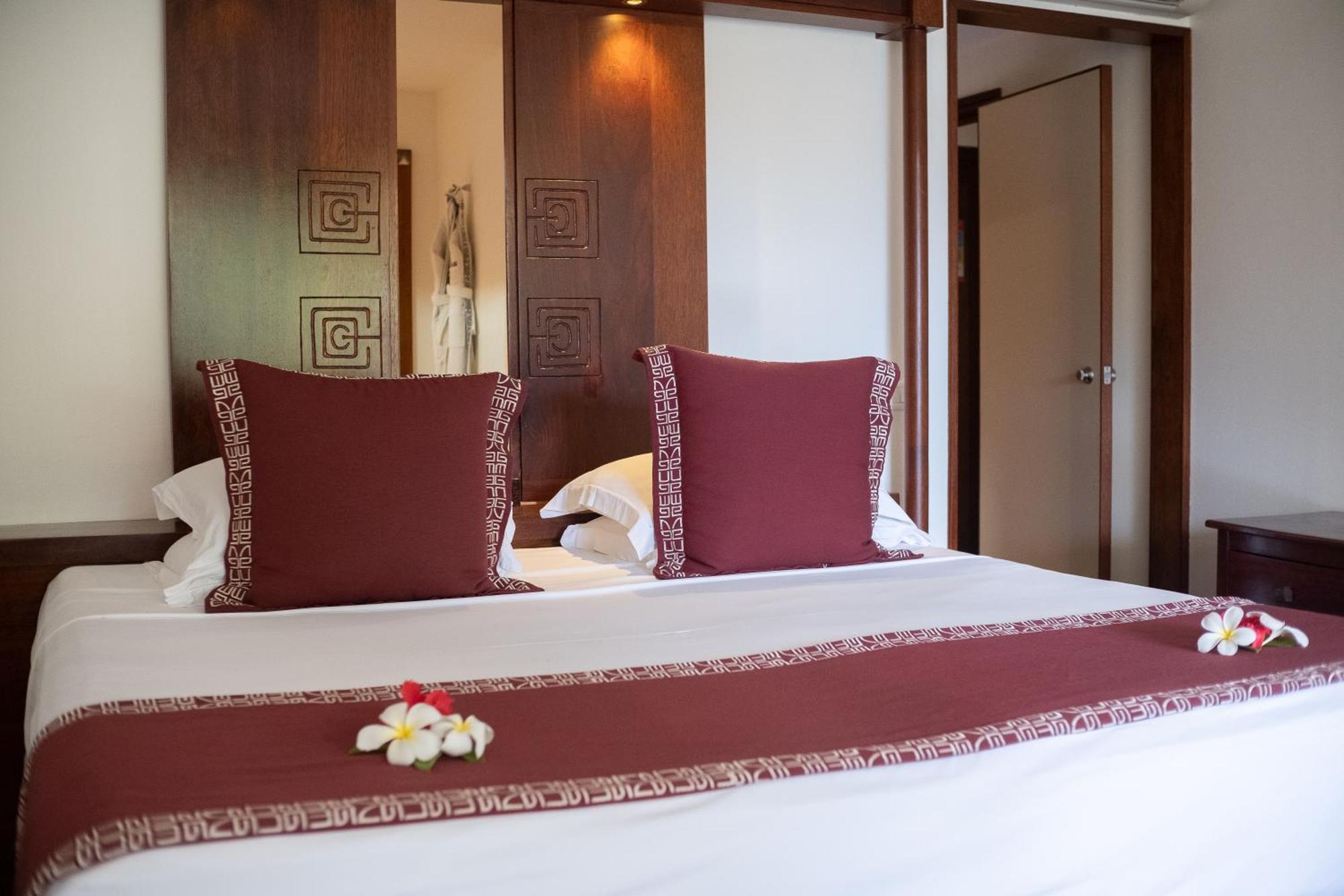 Manava Beach Resort & Spa Moorea Maharepa  Exterior photo